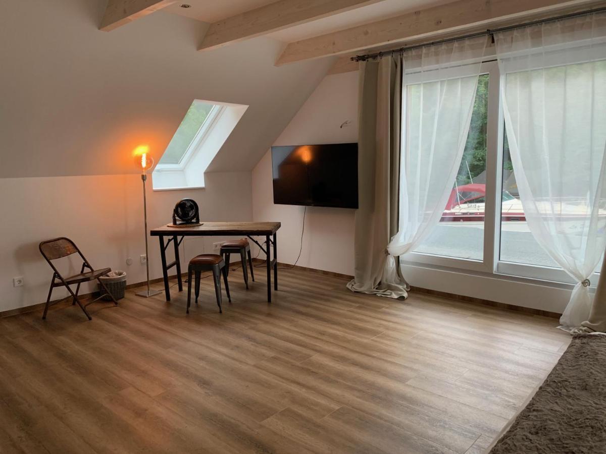 Tiny House Oder Ferienwohnung Auf Der Sunset Marina Berlino Esterno foto