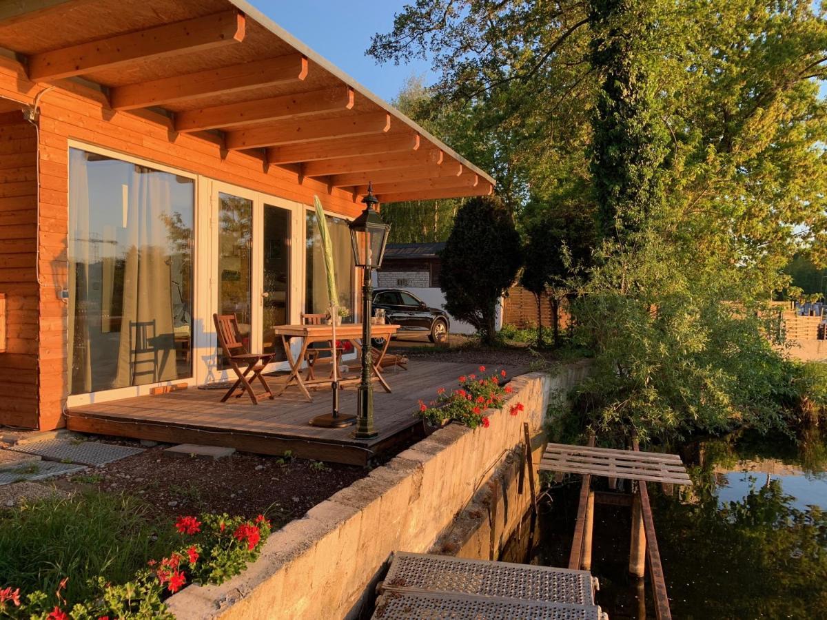 Tiny House Oder Ferienwohnung Auf Der Sunset Marina Berlino Esterno foto