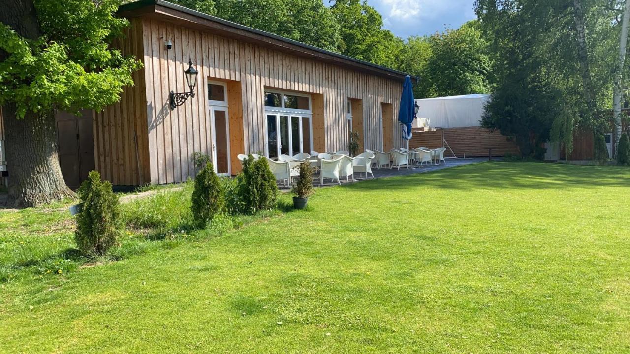 Tiny House Oder Ferienwohnung Auf Der Sunset Marina Berlino Esterno foto