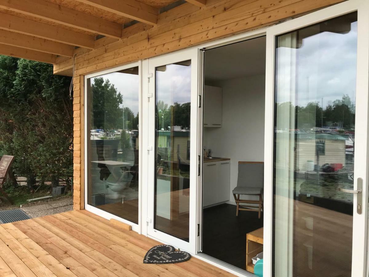 Tiny House Oder Ferienwohnung Auf Der Sunset Marina Berlino Esterno foto