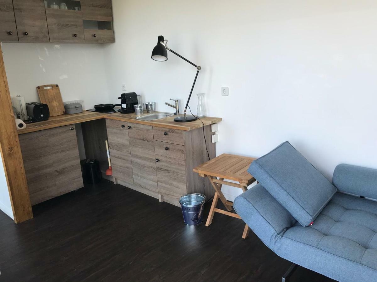 Tiny House Oder Ferienwohnung Auf Der Sunset Marina Berlino Esterno foto